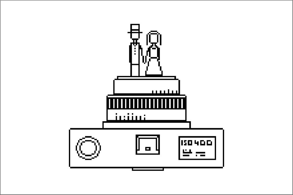logo_mit_camera_600px_breit_nur_konturen